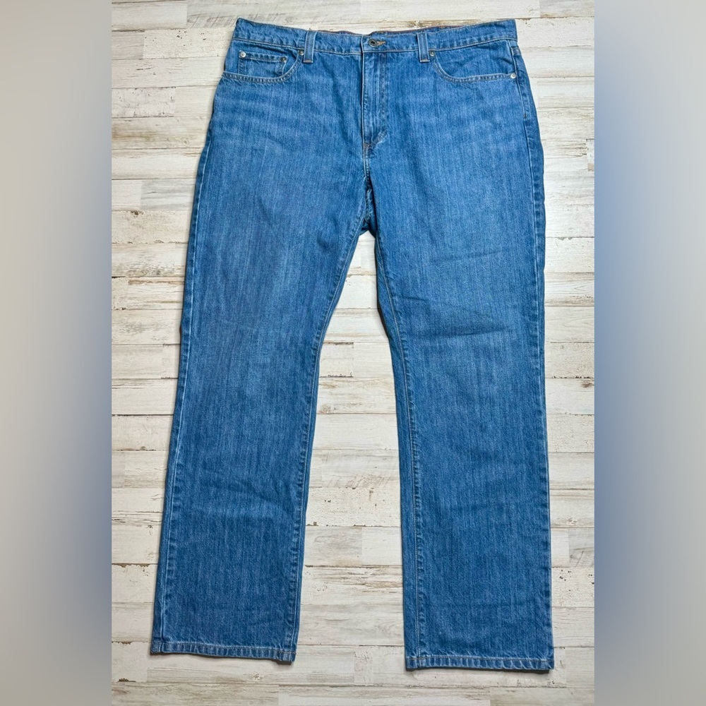 L.L. Bean Blue Standard Fit Straight Leg Denim Jeans Men's 38x30 - Picture 2 of 10